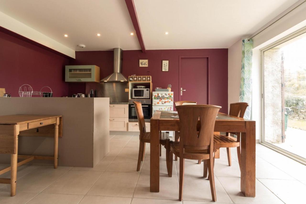 Maison Entre Campagne Et Foret Aspret-Sarrat ภายนอก รูปภาพ